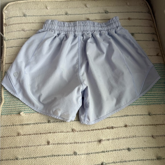 Light Purple Lululemon Hotty Hots - Picture 2 of 4